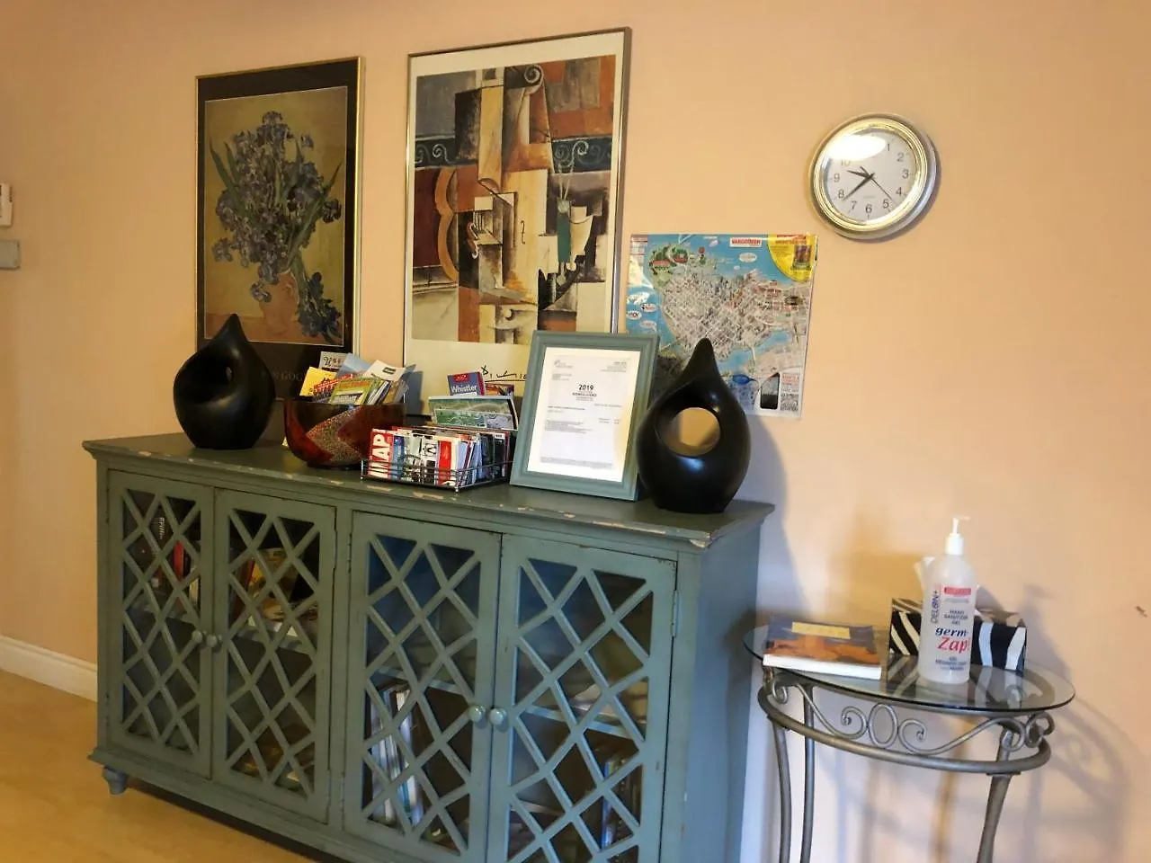Cozy Bedrooms Guest House Vancouver Kanada