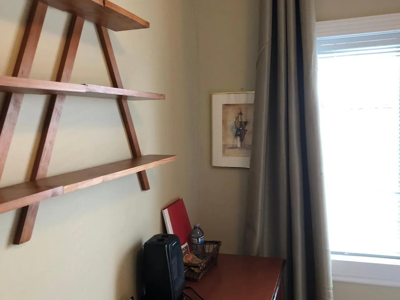 Cozy Bedrooms Guest House Vancouver 3*,
